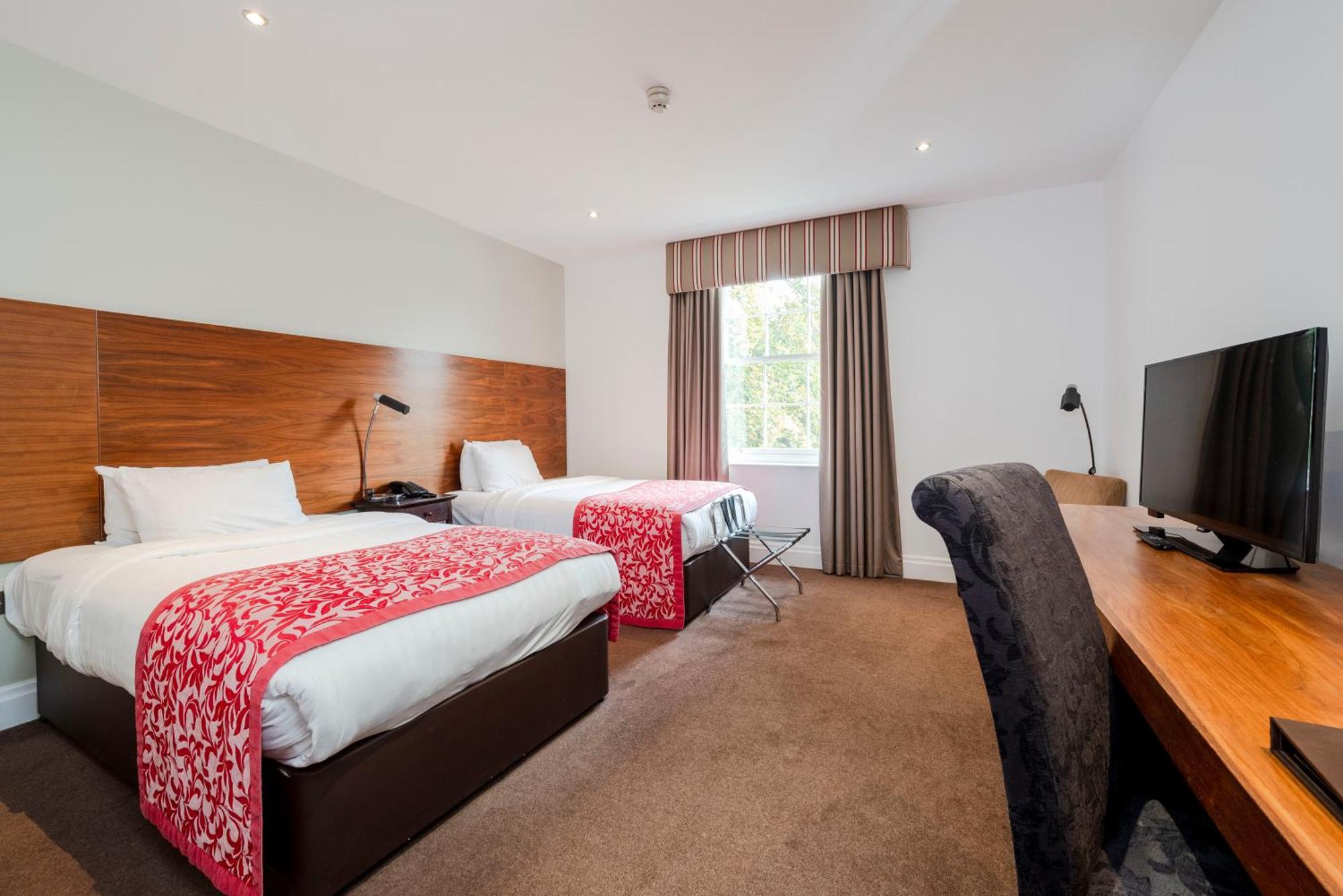 Best Western Plus Aston Hall Hotel Exterior foto